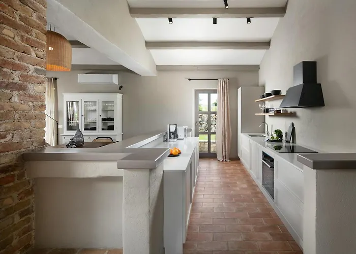 Adastra Sveti Lovreč Pazenatički